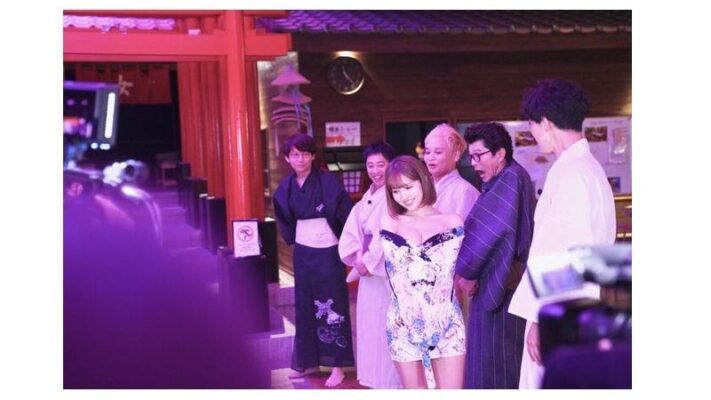 Yua Mikami khoe cột mốc 6 năm trong nghề “phim hành động” Nhật Bản 8 yua-mikami-ra-mat-phim-18-ky-niem-6-nam-debut-hinh