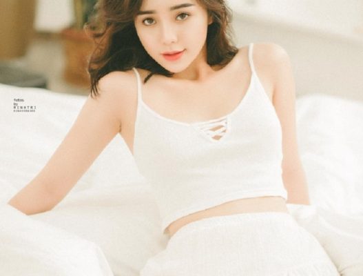 MMlive Chiêm ngưỡng nét đẹp thơ mộng của Hot girl 9x Quỳnh Kool 4 Cô nàng sở hữu nụ cười tỏ nắng