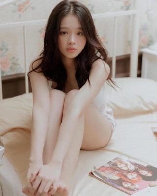 MMlive Hot girl 10x Linh Ka ngọt ngào dễ thương 3 Cô nàng với hàng loạt drama
