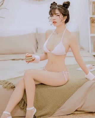 MMlive Mai Dora sexy nóng bỏng đốt mắt người xem 4 Người đẹp quyến rũ thu hút mọi ánh nhìn