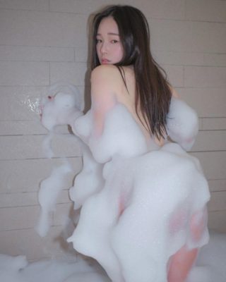 MMlive ngắm hot girl Pia nude bỏng mắt 5 Bạn thật may mắn khi được chiêm ngưỡng bộ sưu tập ảnh khỏa thân của Pia.