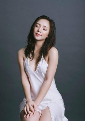 MMlive - Quỳnh Kool Bikini sexy nóng bỏng 3 MMlive - Người đẹp đã góp mặt vào nhiều bộ phim