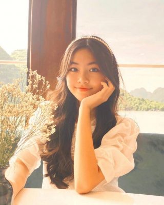 MMlive - Con gái Quyền Linh ngày lớn càng xinh đẹp 3 Con gái Quyền Linh càng lớn càng xinh