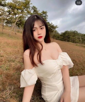 MMlive Phát hiện gái xinh sở hữu body cực phẩm vòng 1 2 Nàng thơ nhan sắc nở rộ ở tuổi